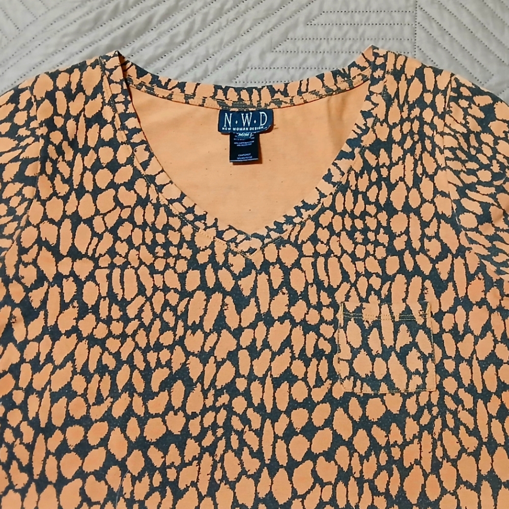 NWD Tee Shirt,Medium,Fun Print,Black & Tan,New Condition